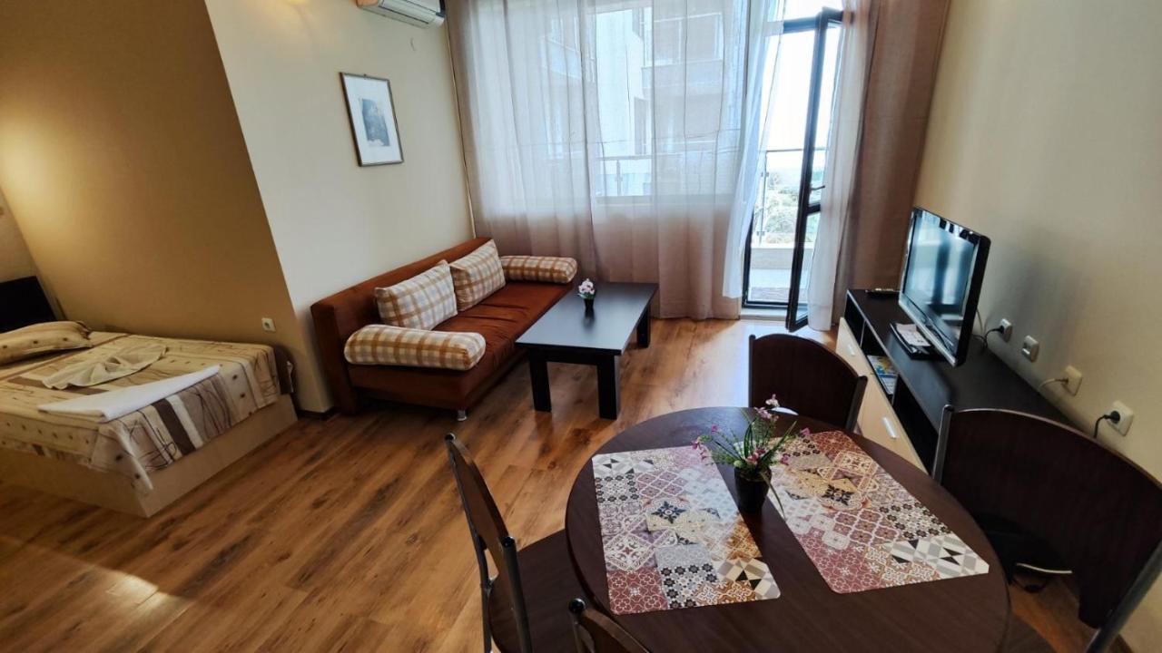 Europroperties Yalta Apartments 골든샌드 외부 사진