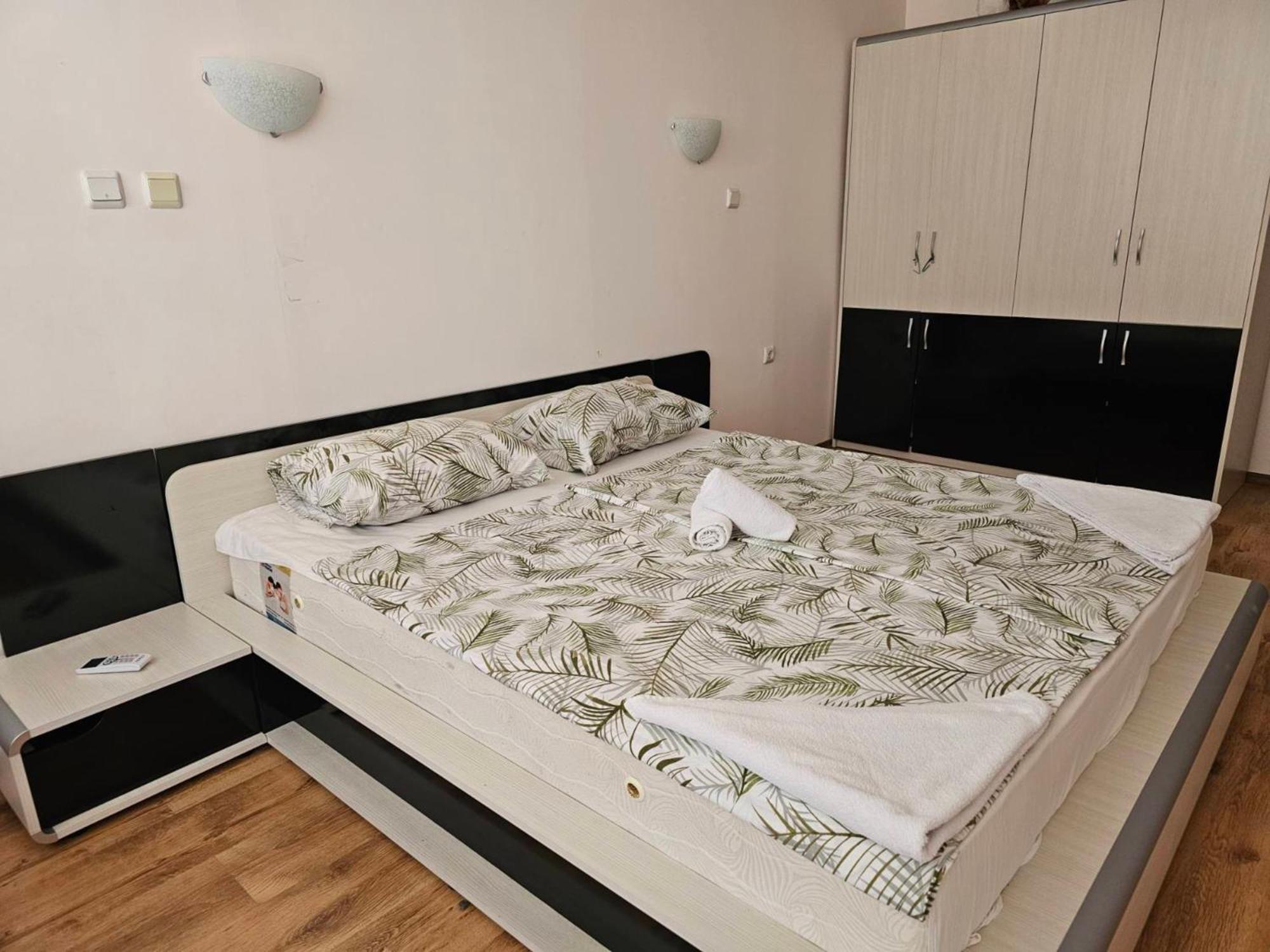 Europroperties Yalta Apartments 골든샌드 외부 사진