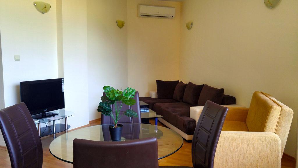 Europroperties Yalta Apartments 골든샌드 외부 사진